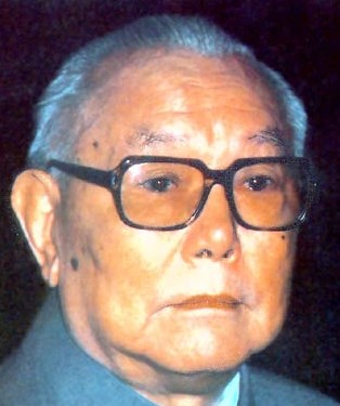 李先念
