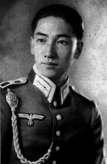 蒋经国